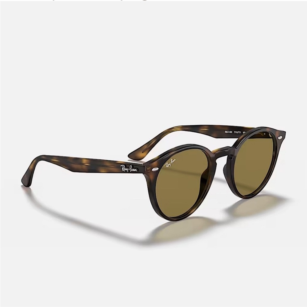 NWOT Ray-Ban RB 2180 Round Light Havana Sunglasses with Brown B-15 Lenses